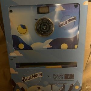 Blue Moon Paper Shoot Camera NWOT